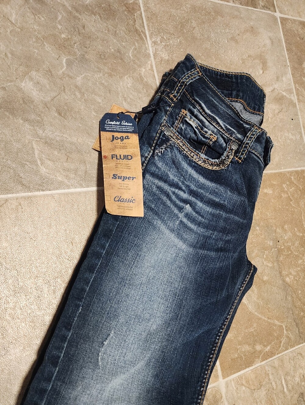 Silver Jeans Women's Straight Leg Dark Blue Fade Jeans